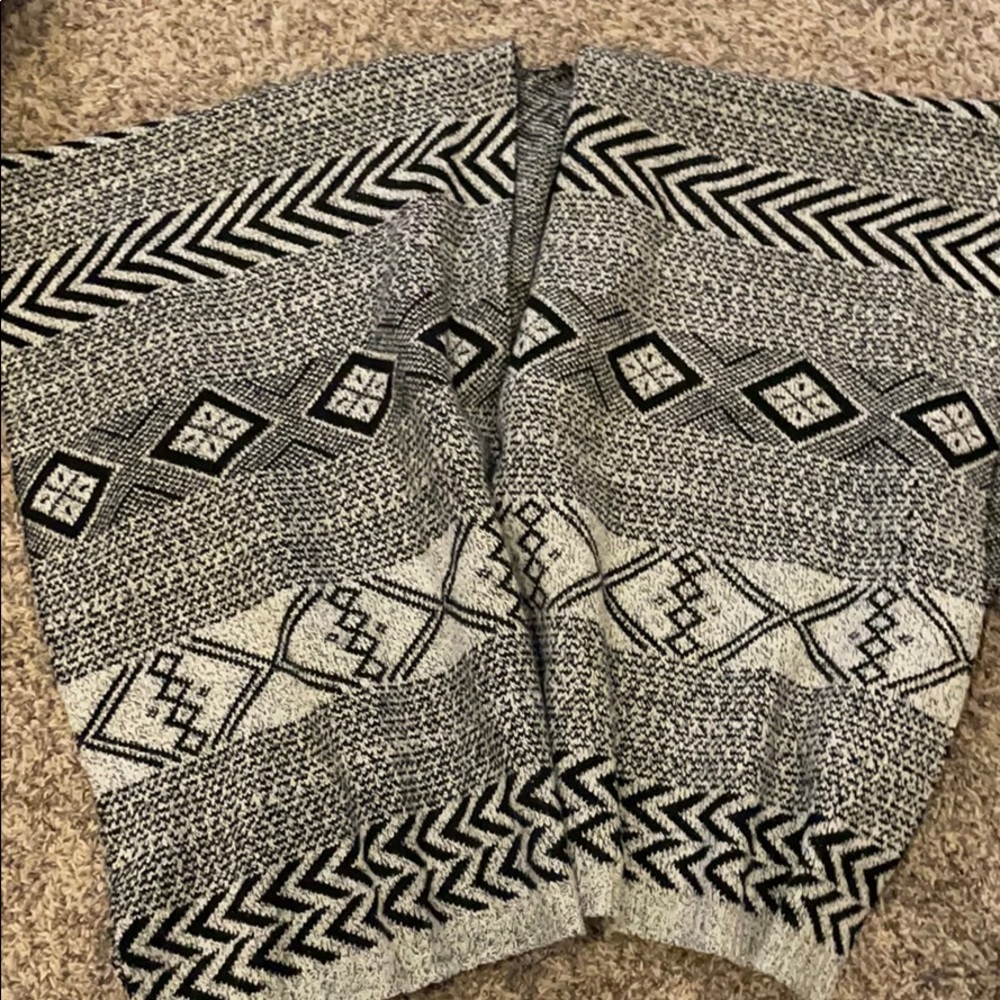 Open Sleeve Poncho